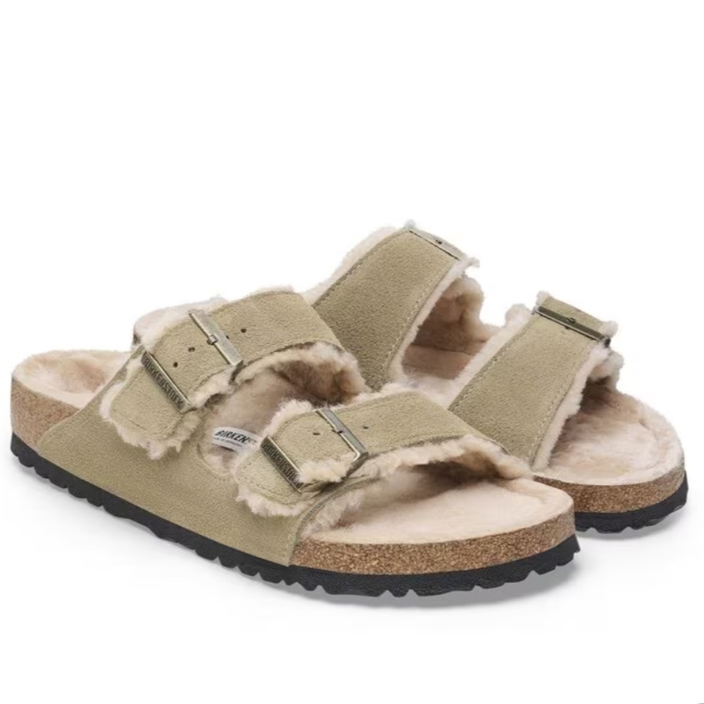 NWT Birkenstock Arizona Shearling Sandals Size 40 - Picture 1 of 12
